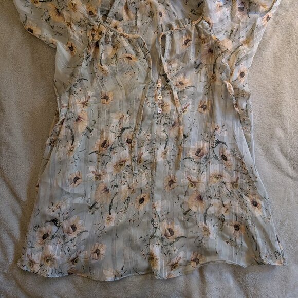 WOMEN'S BLOUSE H&M New With Tags 4 Mint Green Yellow Flowers Button Ties Flowy - Picture 7 of 7